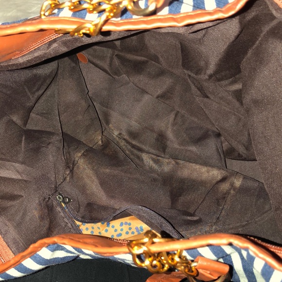 Blue and white striped small tote - Picture 3 of 3